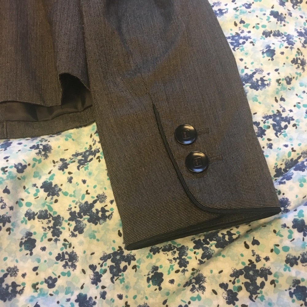 Nine West Grey Blazer - Picture 5 of 8